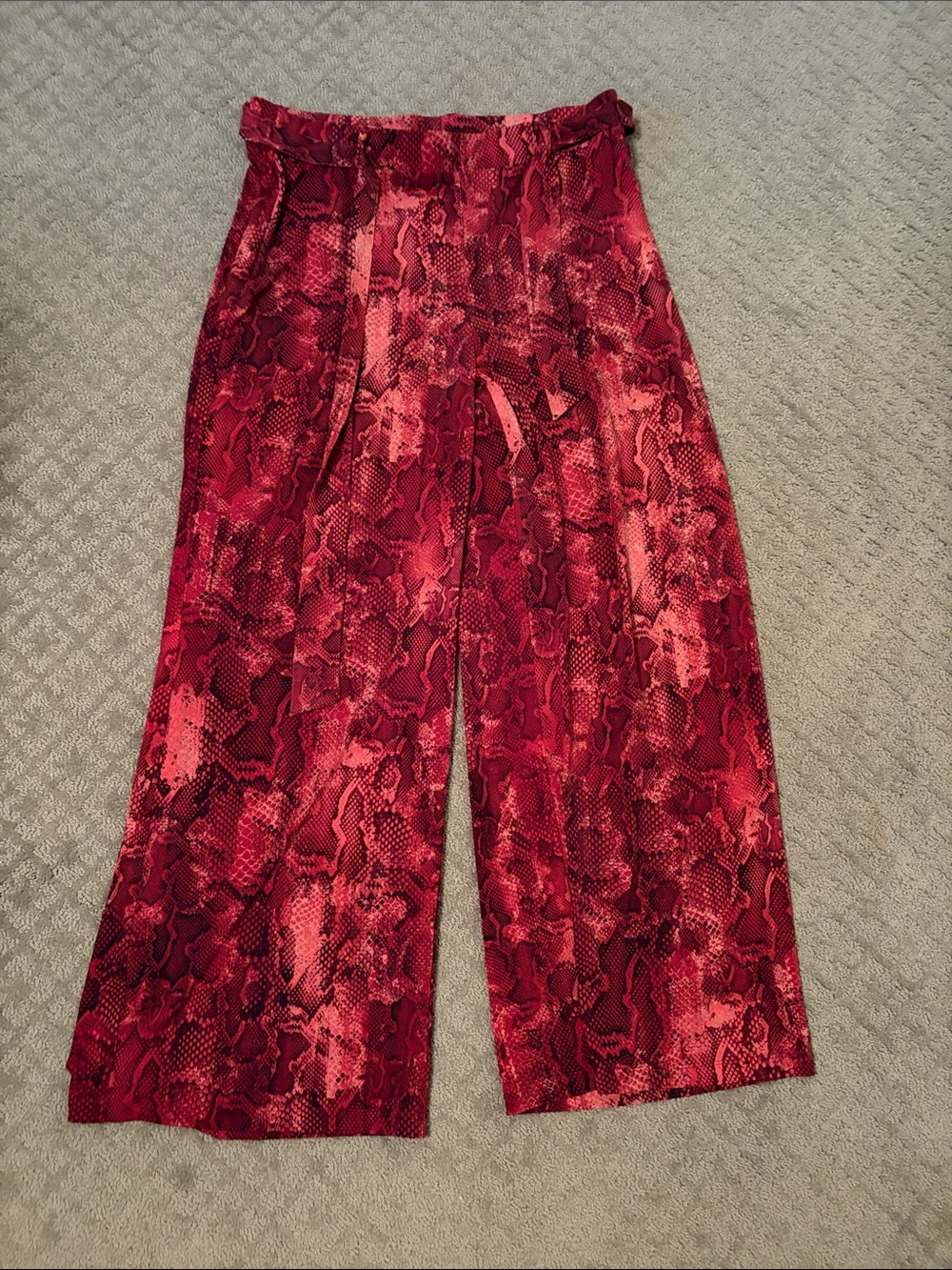 WHBM Red Snake Print Wide-Leg Pants L